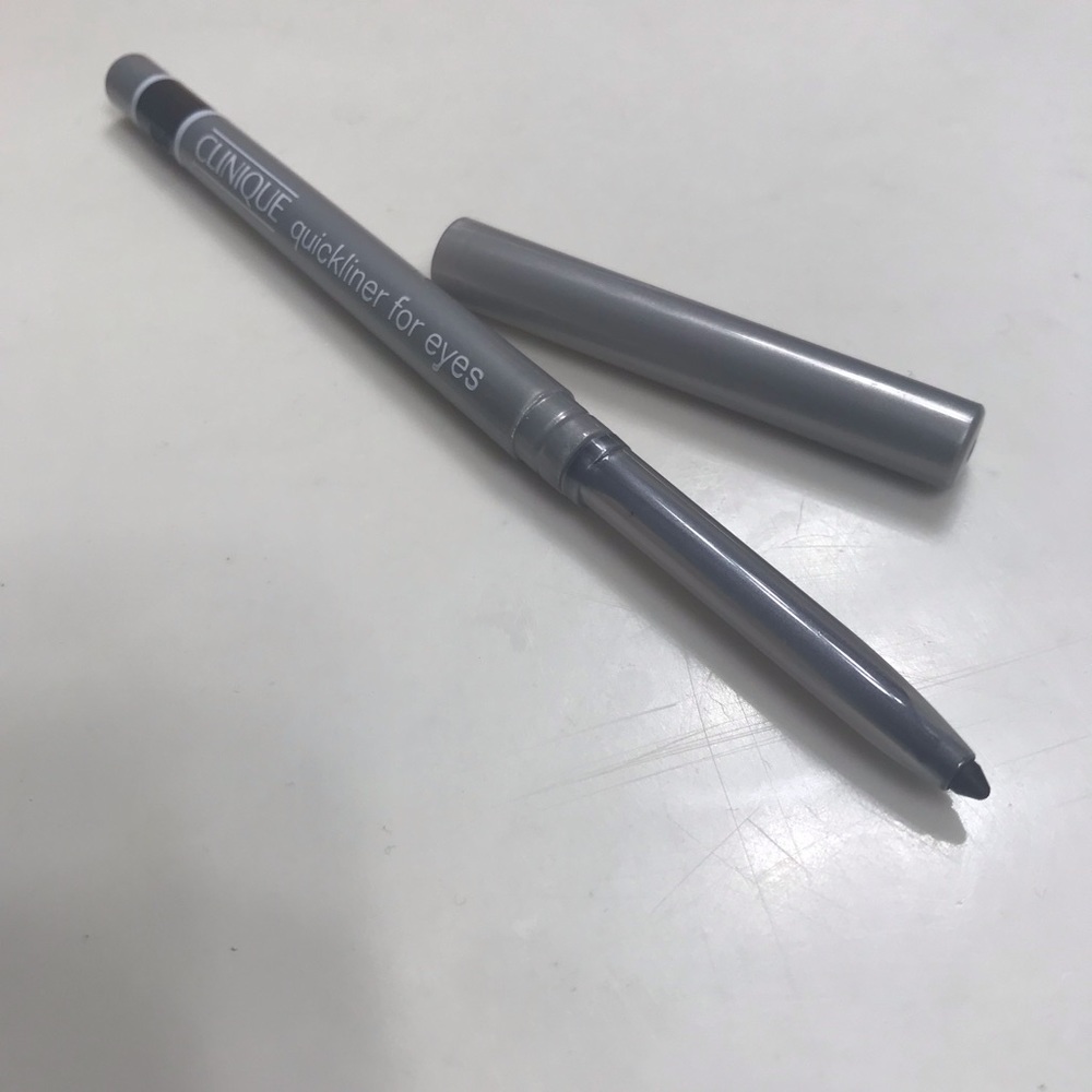 Clinique Quickliner for Eyes really black 07